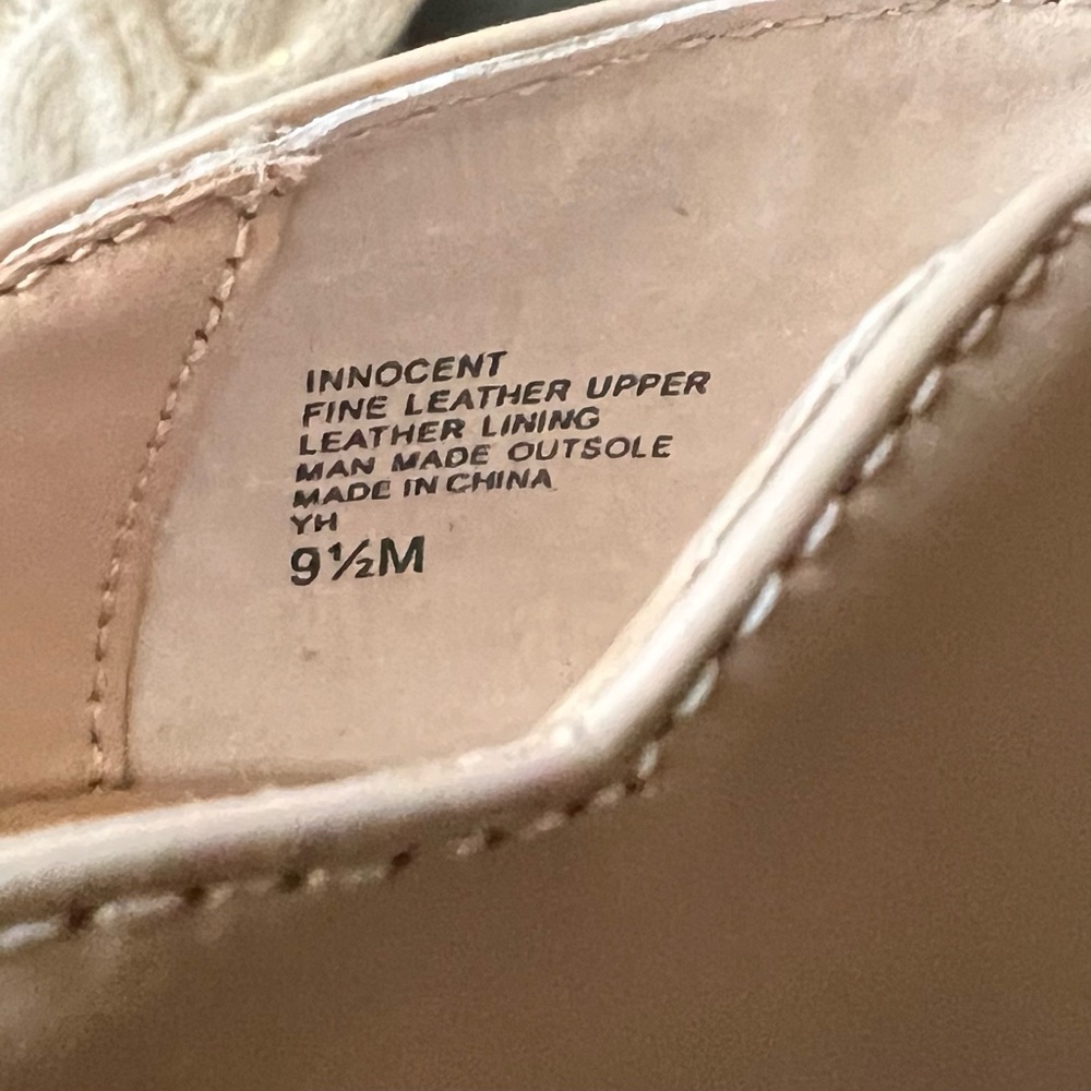 $120 Charles David INNOCENT Pointed Closed Toe STILETTO Heel LEATHER PUMPS 9.5 - Picture 17 of 17